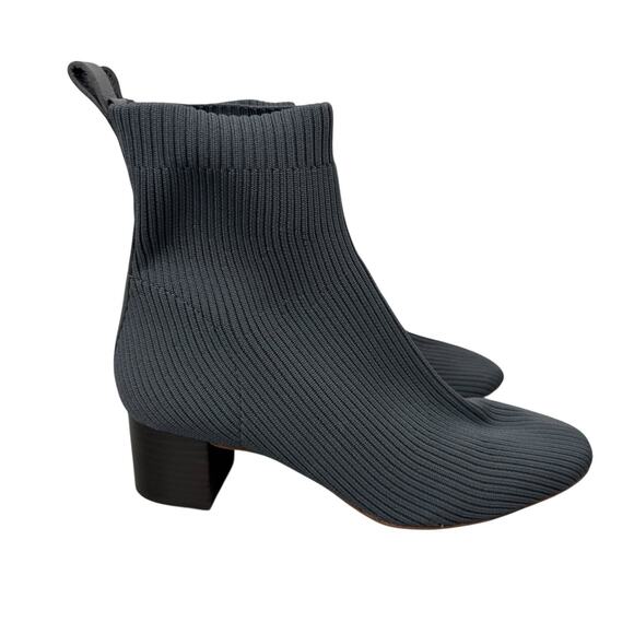 EVERLANE Boots Womens 7.5 Gray The Glove Boot Ribbed Knit Heel Minimalist - Picture 3 of 9